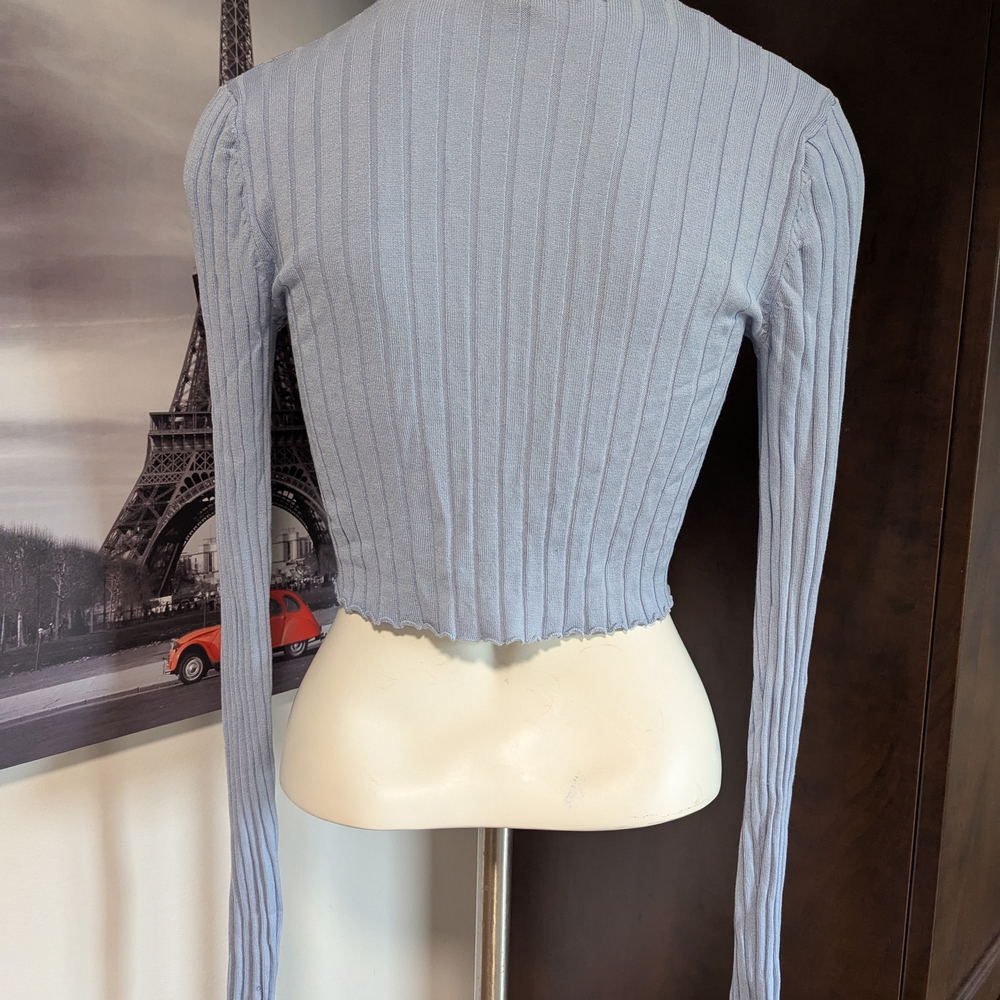 Streetwear Society Light Blue Ribbed Crop Top - Picture 5 of 7
